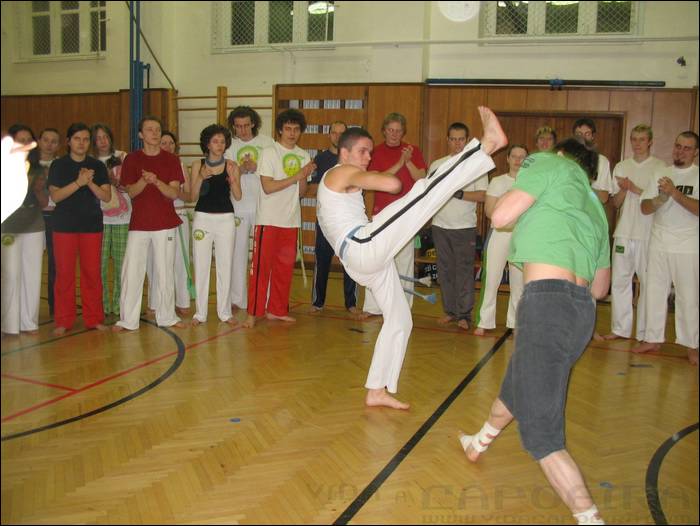 2006031742.jpg
