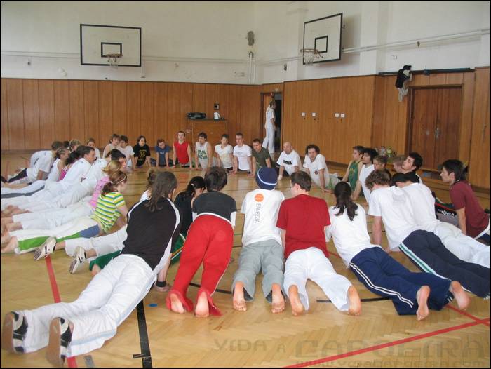 2006031904.jpg